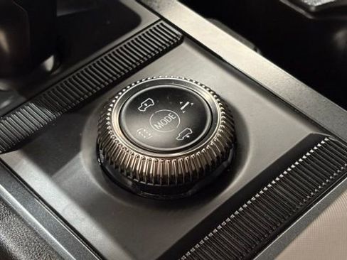 Used 2025 GMC Hummer EV 2X image 43