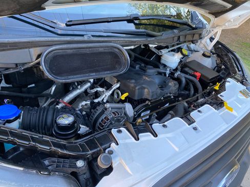 Used 2016 Ford Transit 350 XL image 15