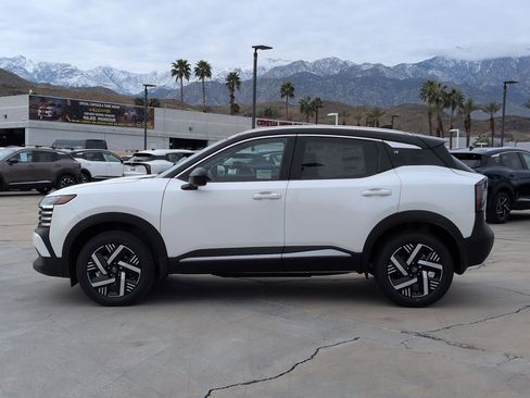 New 2026 Nissan Kicks SV image 3