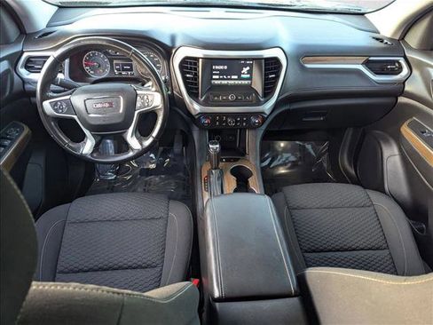 Used 2019 GMC Acadia SLE image 17