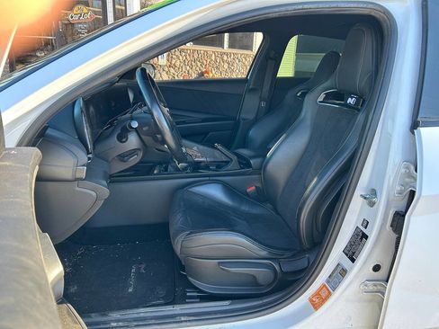 Used 2023 Hyundai Elantra N image 10