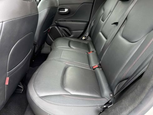 Used 2022 Jeep Renegade Trailhawk w/ Sun/Sound Group image 13