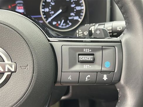 Used 2023 Nissan Rogue SV w/ SV Premium B Package AWD/4WD image 20