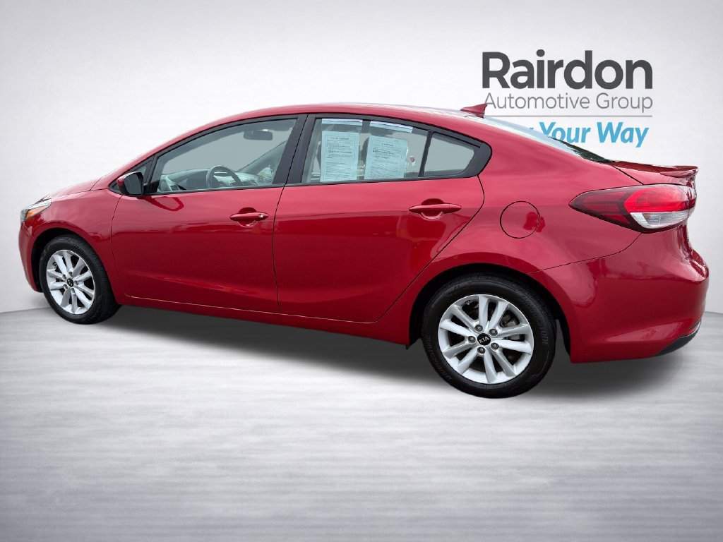 Used 2017 Kia Forte S FWD image 5