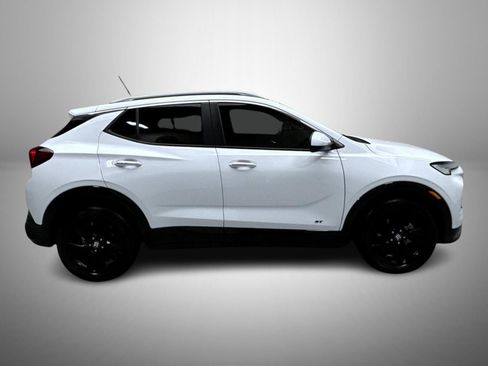 Used 2025 Buick Encore GX Sport Touring w/ Comfort Package image 4