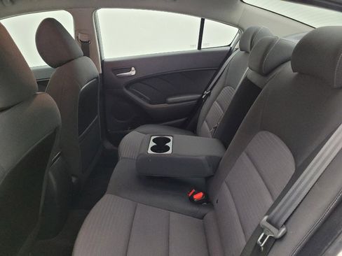 Used 2017 Kia Forte LX w/ LX Popular Package image 18