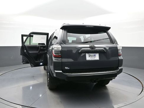 Used 2024 Toyota 4Runner TRD Off-Road Premium w/ Off Road Premium Plus Package image 47