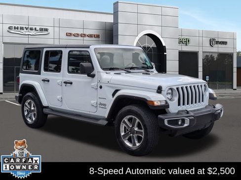 Used 2021 Jeep Wrangler Unlimited Sahara AWD/4WD image 1