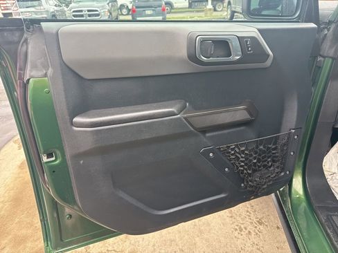 Certified 2024 Ford Bronco Black Diamond image 16