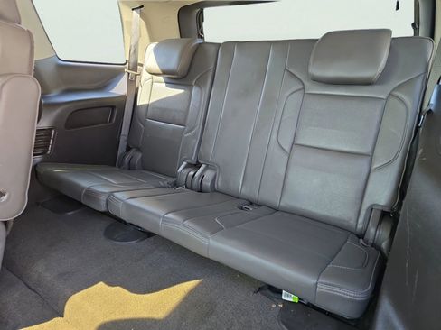 Used 2016 GMC Yukon Denali w/ Open Road Package image 12