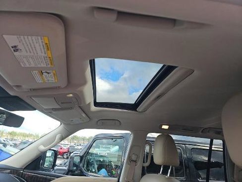 Used 2024 Nissan Armada Platinum w/ Captain's Chairs Package image 11