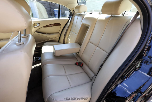 Used 2005 Jaguar S-TYPE 4.2 RWD image 24