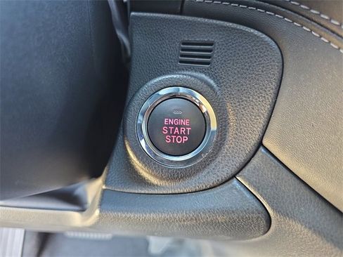 Certified 2023 Subaru Outback Limited image 26