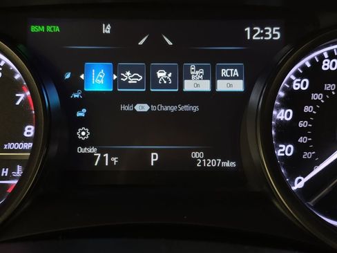 Used 2021 Toyota Camry SE w/ Cold Weather Package AWD/4WD image 12