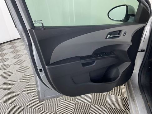 Used 2015 Chevrolet Sonic LT image 11