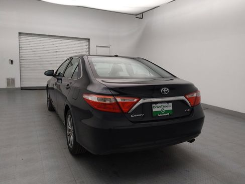 Used 2015 Toyota Camry XLE image 6