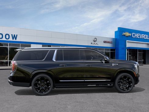 New 2026 GMC Yukon XL Denali image 5