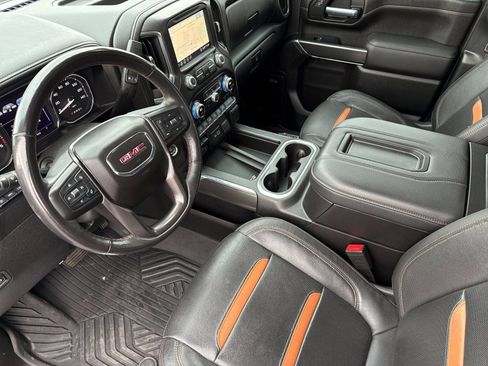 Used 2020 GMC Sierra 2500 AT4 w/ Technology Package image 10