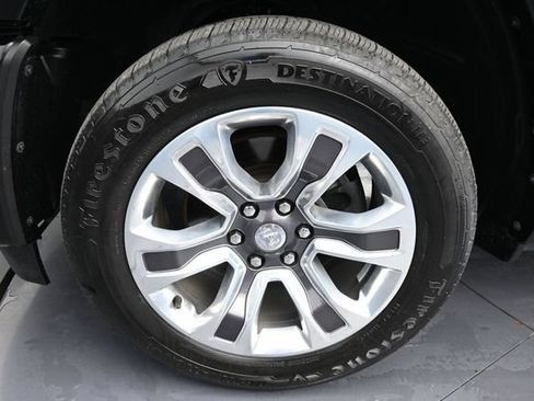 Used 2025 RAM 1500 Big Horn AWD/4WD image 22