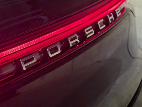 New 2026 Porsche Macan image 14