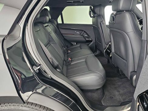 Used 2023 Land Rover Range Rover Sport SE AWD/4WD image 12