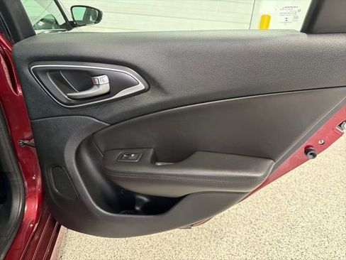 Used 2015 Chrysler 200 C w/ Navigation & Sound Group I image 23