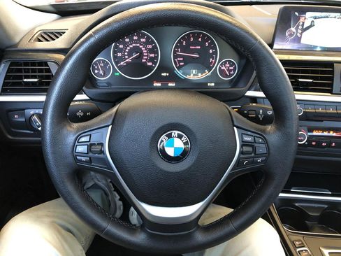 Used 2015 BMW 328i xDrive Sedan AWD/4WD image 21
