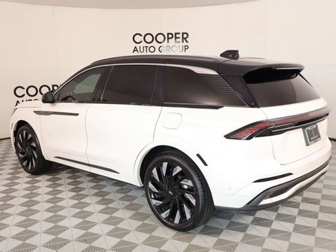 Used 2024 Lincoln Nautilus Black Label w/ Jet Appearance Package (87T) AWD/4WD image 23