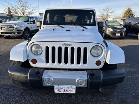 Used 2012 Jeep Wrangler Unlimited Sahara w/ Connectivity Group image 2