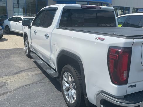 Used 2019 GMC Sierra 1500 SLT w/ SLT Premium Package AWD/4WD image 7