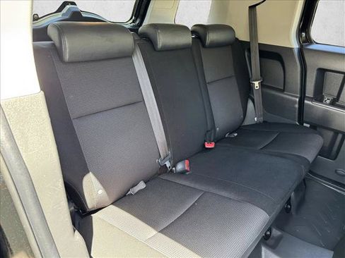 Used 2007 Toyota FJ Cruiser 4WD image 18