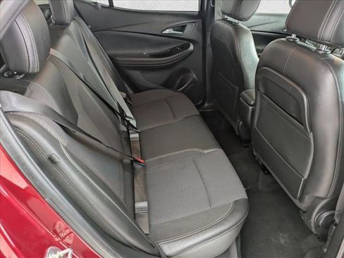 Used 2020 Buick Encore GX Preferred w/ Cold Weather Comfort Package image 19