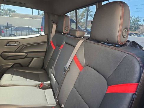 Used 2023 Chevrolet Colorado Z71 w/ Z71 Convenience Package 2 image 11