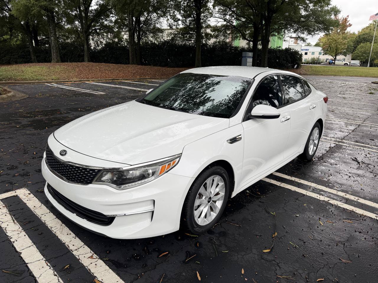 Used 2018 Kia Optima EX FWD image 1