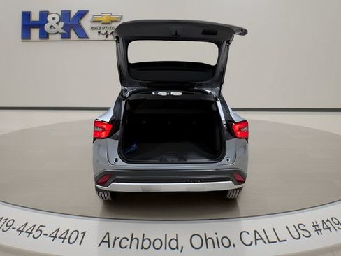 New 2026 Chevrolet Trax LT w/ Driver Confidence Package FWD image 7