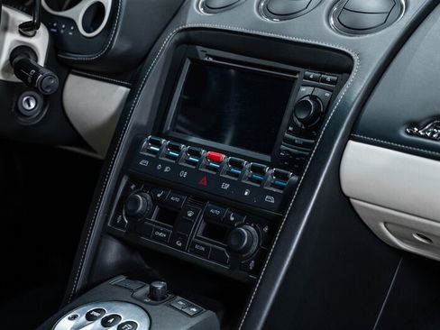 Used 2007 Lamborghini Gallardo AWD/4WD image 58