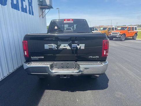 Used 2025 RAM 2500 Laramie AWD/4WD image 7