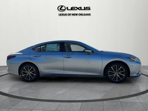 New 2025 Lexus ES 350 350 image 8