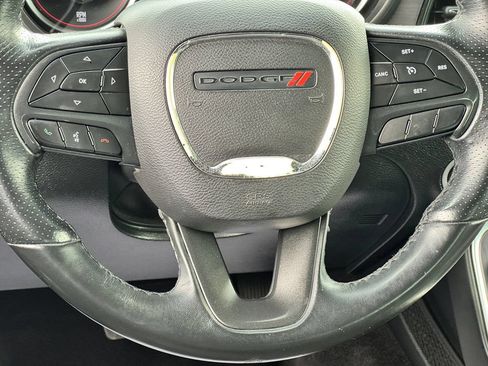 Used 2018 Dodge Challenger R/T RWD image 19