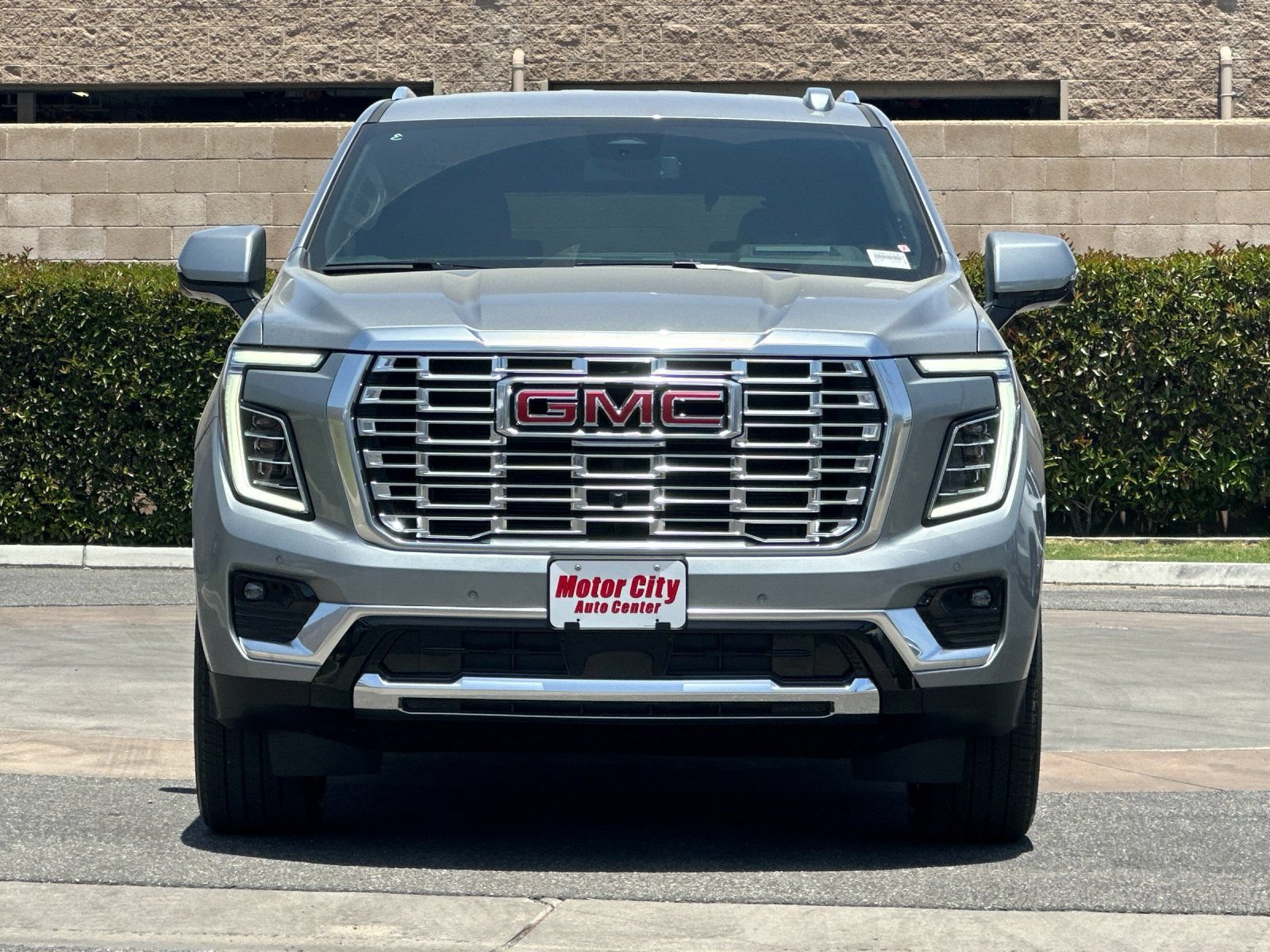 New 2026 GMC Yukon Denali AWD/4WD image 9