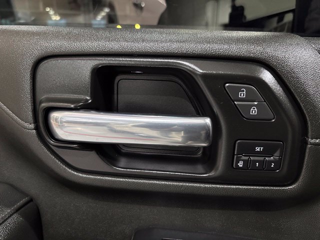 Used 2022 GMC Sierra 2500 SLT w/ SLT Convenience Package AWD/4WD image 35