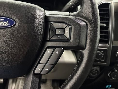 Used 2017 Ford F150 XLT w/ Equipment Group 302A Luxury AWD/4WD image 26