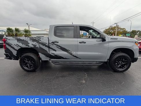 Used 2025 Chevrolet Silverado 1500 Custom Trail Boss w/ LPO, Dark Essentials Package image 8