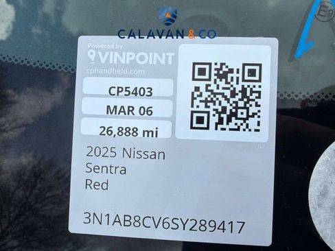 Used 2025 Nissan Sentra SV w/ SV Premium Package image 8