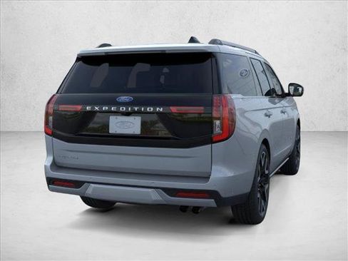 New 2025 Ford Expedition Platinum w/ Platinum Ultimate Package image 8