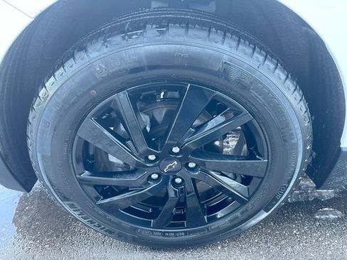 Certified 2023 Chevrolet Equinox LS w/ Sport Edition image 31