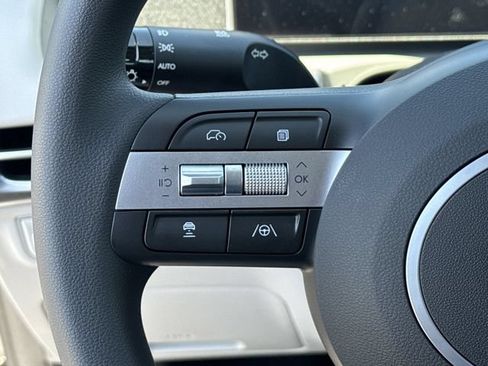 New 2026 Hyundai Tucson SE FWD image 24