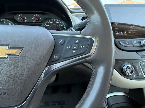 Used 2022 Chevrolet Malibu LT w/ Leather Package image 20