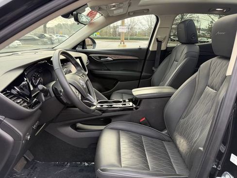 Used 2023 Buick Envision Avenir image 14
