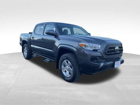 Used 2022 Toyota Tacoma SR image 7